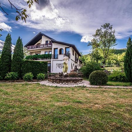 Apartment Una Dreams Lohovo Bihać Екстериор снимка