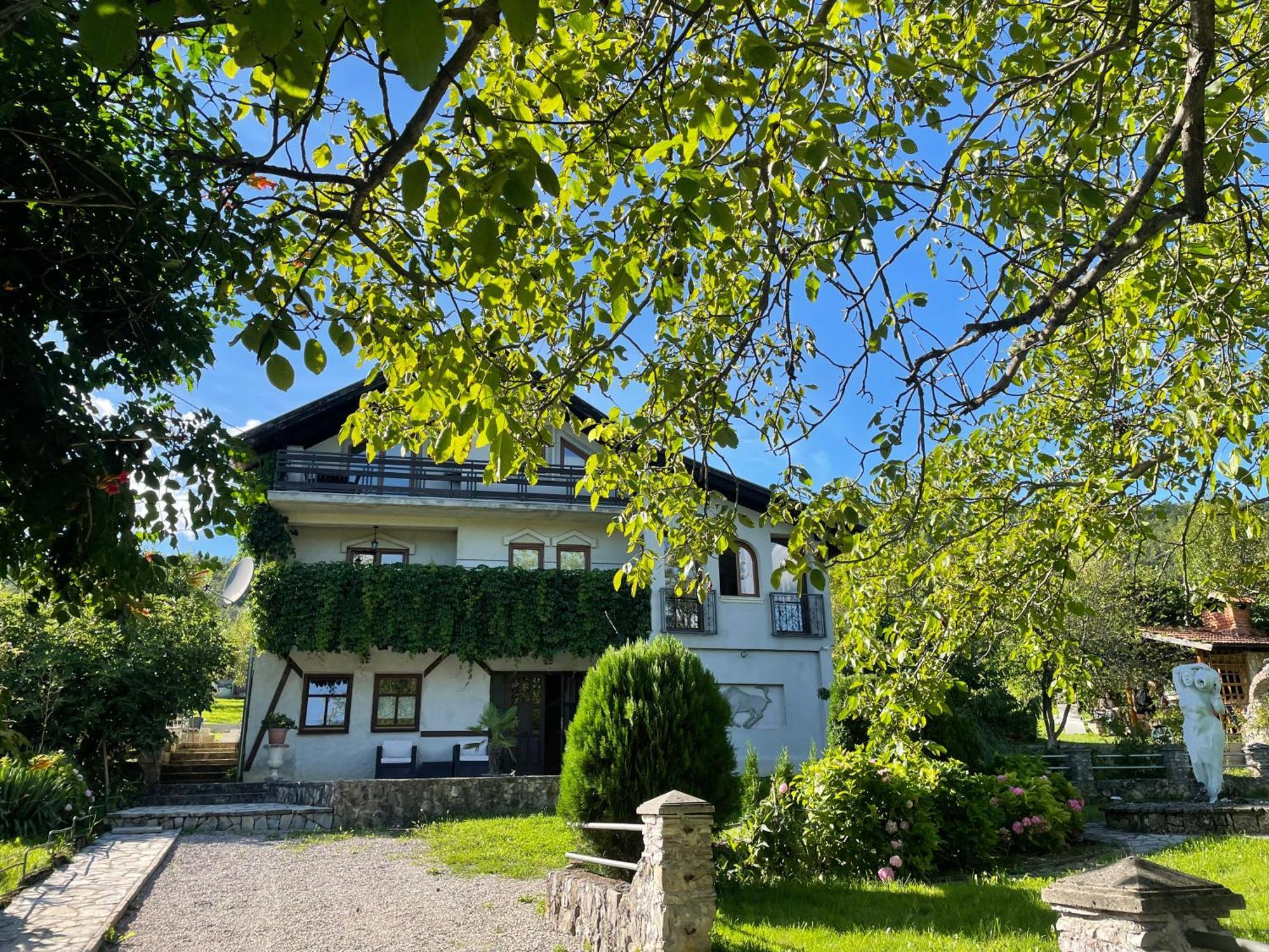 Apartment Una Dreams Lohovo Bihać Екстериор снимка