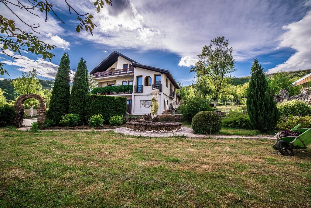 Apartment Una Dreams Lohovo Bihać Екстериор снимка
