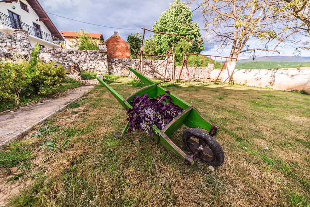 Apartment Una Dreams Lohovo Bihać Екстериор снимка